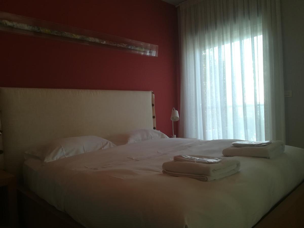 Scale Suites Atena Exterior foto